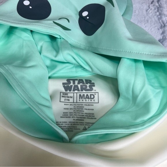 Star Wars The Child Grogu/Yoda hoodie dress size Medium ((7-8) - Picture 14 of 16